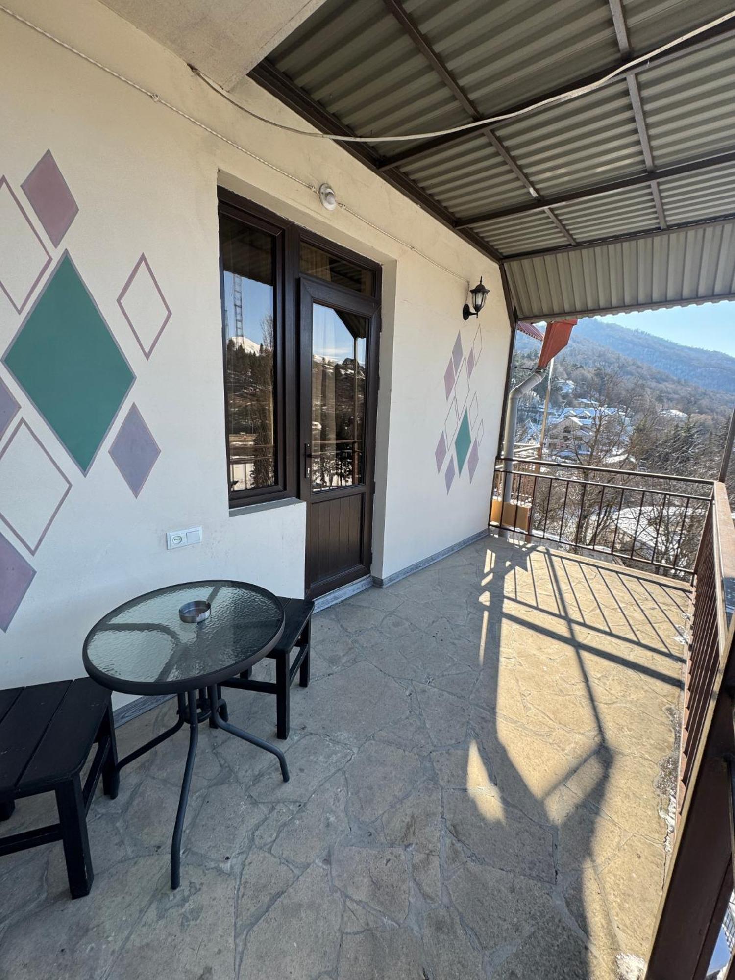 Paxlava Guesthouse & Restaurant Dilijan Exterior photo